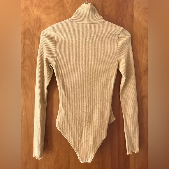 Free People intimately beige-yellow bodysuit - Picture 2 of 4